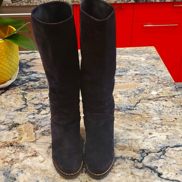 CHANEL Black Suede Boots - Picture 3 of 5